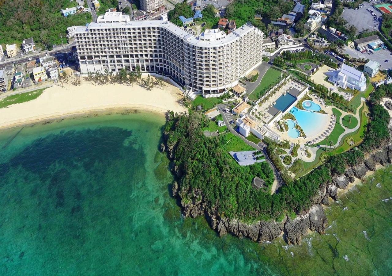 Hotel Monterey Okinawa Spa & Resort Онна Экстерьер фото