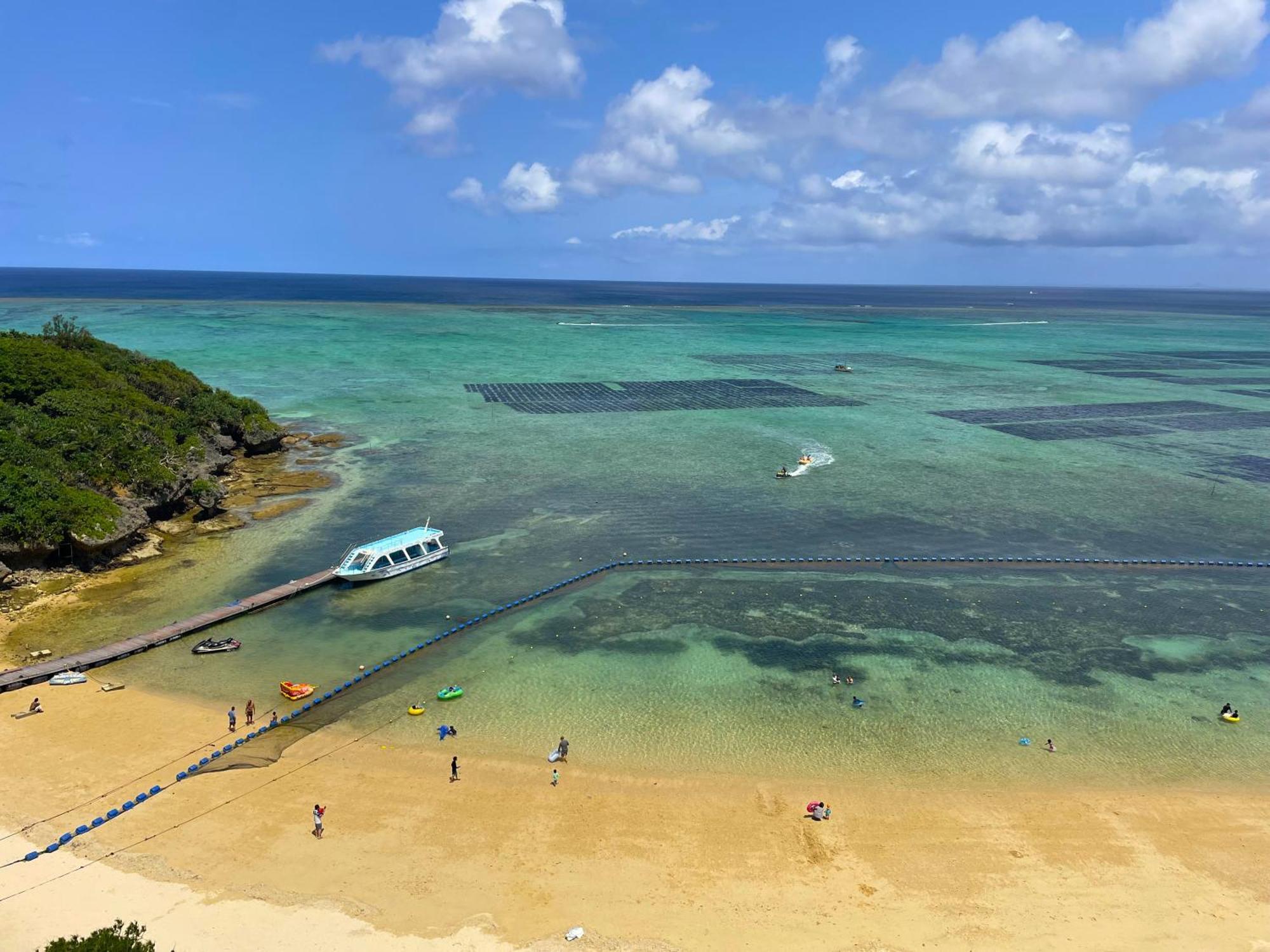 Hotel Monterey Okinawa Spa & Resort Онна Экстерьер фото