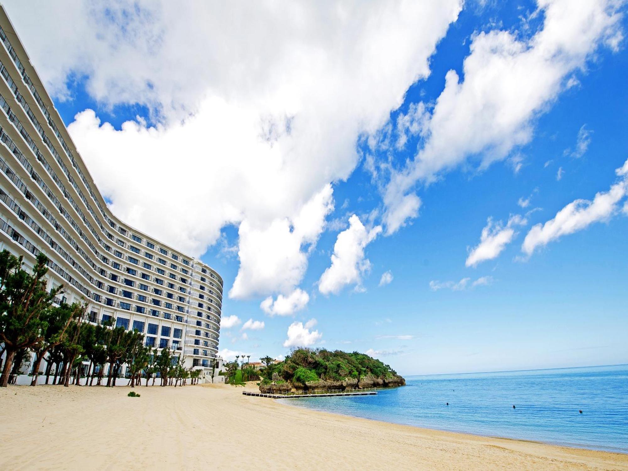 Hotel Monterey Okinawa Spa & Resort Онна Экстерьер фото